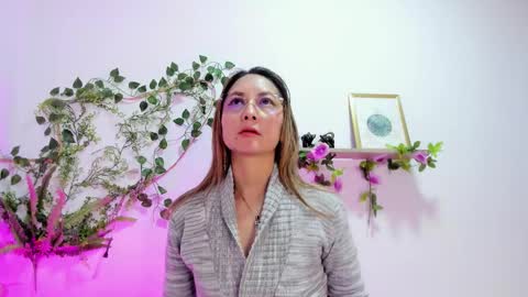 evelyn_miller___ online show from 22, 3, 2026