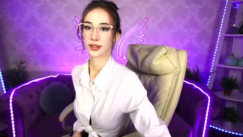 evelyn rush1 online show from 7, 2, 2025