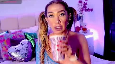 EvelynaGrey online show from 6, 11, 2025