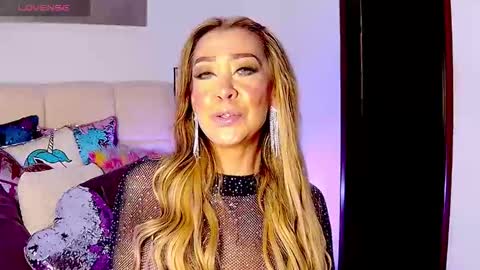 EvelynaGrey online show from 12, 11, 2025