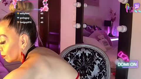 Snapshot of evelynagrey chatting on 6, 3, 2026 EvelynaGrey online show from 6, 3, 2026