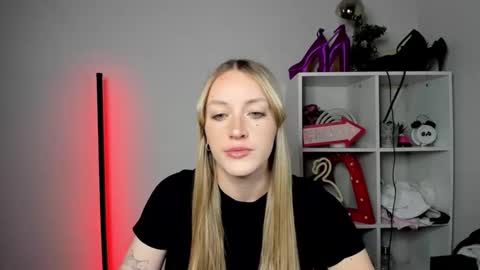 evelynblond online show from 4, 5, 2026