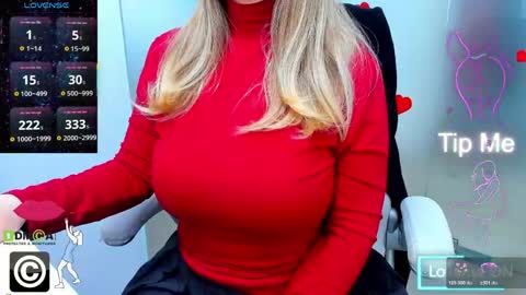 Snapshot of evelyne_rose chatting on 26, 4, 2026 evelyne_rose online show from 26, 4, 2026