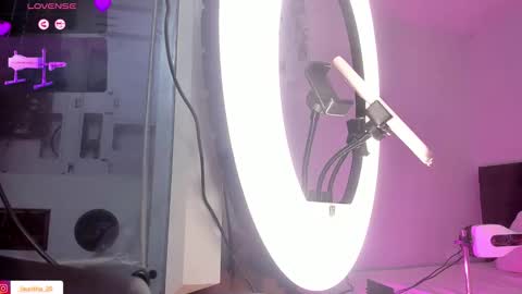 Snapshot of evelynhoward23 chatting on 11, 3, 2026 LAURA SOFIA INDEPENDENT MODEL FOLLOW ME NOW ALMOST 10000 FOLLOWERS online show from 11, 3, 2026