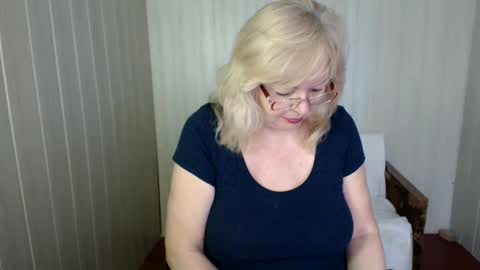 BarbaraBlondy online show from 25, 1, 2025