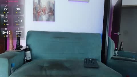 Evelyn martinez  online show from 27, 5, 2026
