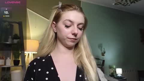 Ever online show from 14, 2, 2025