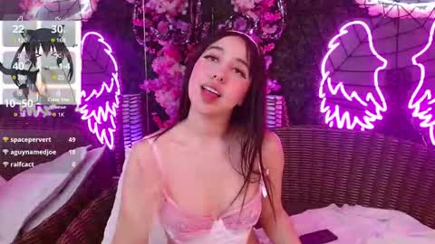 everly_grace online show from 26, 10, 2025