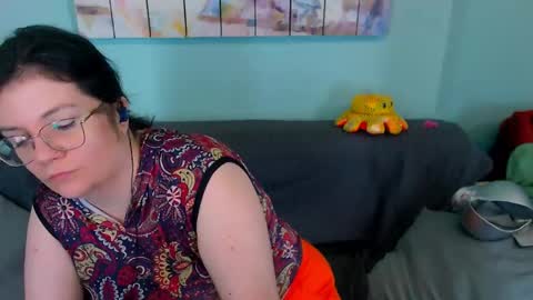 Everly online show from 4, 5, 2026