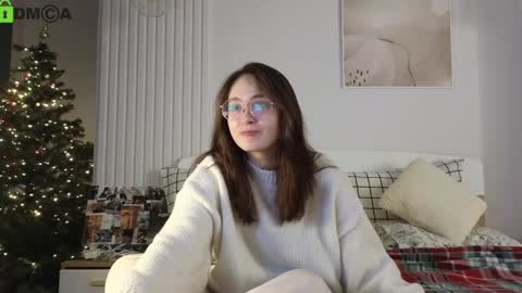 evi_woow online show from 6, 1, 2025