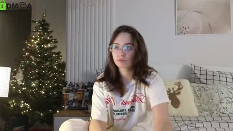 evi_woow online show from 9, 1, 2025