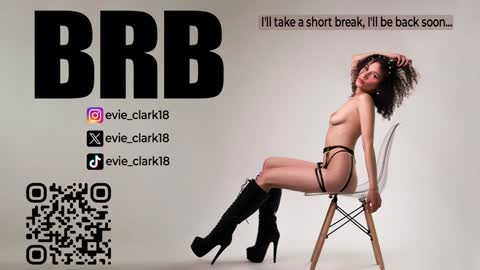 Snapshot of evie_clark_ chatting on 9, 1, 2025 My name is Evie nice to meet you really get to know me better private is open online show from 9, 1, 2025