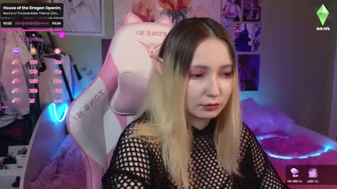 Snapshot of evie_rosen chatting on 19, 12, 2024 Evie online show from 19, 12, 2024