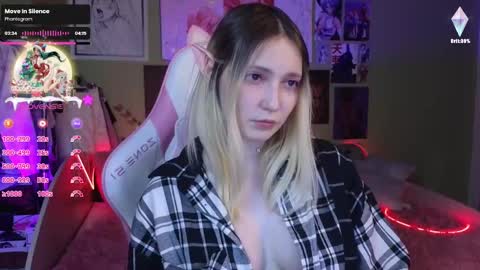 Snapshot of evie_rosen chatting on 22, 12, 2024 Evie online show from 22, 12, 2024