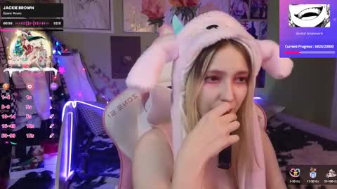 Snapshot of evie_rosen chatting on 29, 12, 2024 Evie online show from 29, 12, 2024