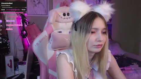 Snapshot of evie_rosen chatting on 9, 1, 2025 Evie online show from 9, 1, 2025