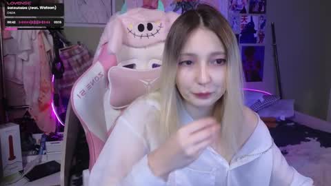 Snapshot of evie_rosen chatting on 13, 1, 2025 Evie online show from 13, 1, 2025