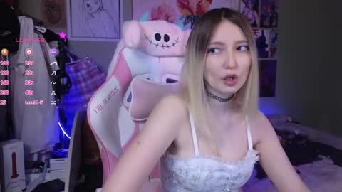 Snapshot of evie_rosen chatting on 14, 1, 2025 Evie online show from 14, 1, 2025