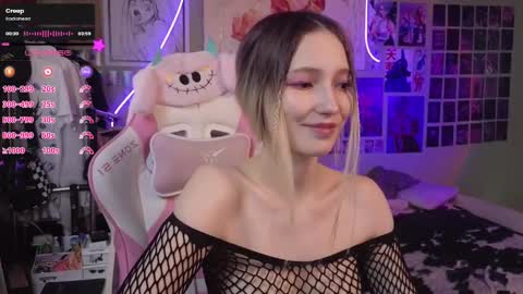 Snapshot of evie_rosen chatting on 3, 3, 2025 Evie online show from 3, 3, 2025