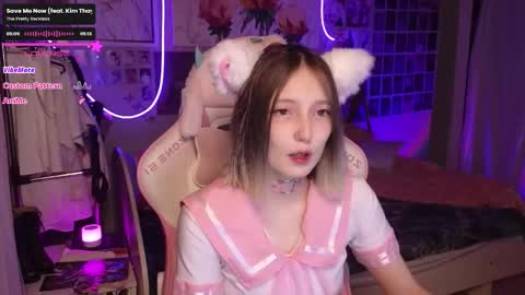 Snapshot of evie_rosen chatting on 19, 9, 2025 Evie online show from 19, 9, 2025