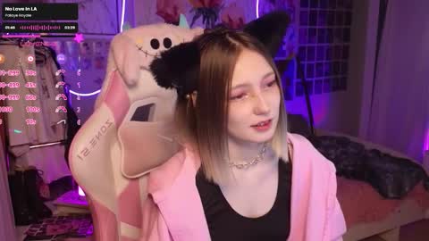 Snapshot of evie_rosen chatting on 30, 9, 2025 Evie online show from 30, 9, 2025