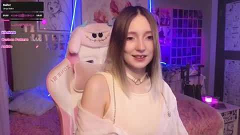 Snapshot of evie_rosen chatting on 29, 11, 2025 Evie online show from 29, 11, 2025