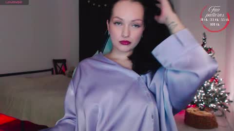 Snapshot of eviik chatting on 16, 12, 2025 Lessie online show from 16, 12, 2025