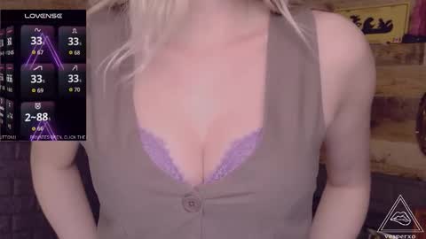 Snapshot of evilvillainess chatting on 16, 1, 2026 Vesper - online show from 16, 1, 2026