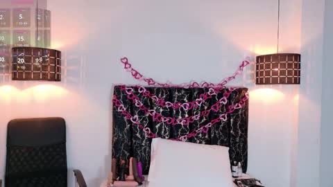 evvaa_moon online show from 16, 2, 2026