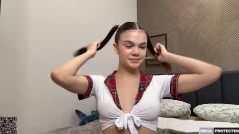 Snapshot of exeltis chatting on 20, 9, 2025 exeltis online show from 20, 9, 2025