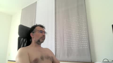 Snapshot of exhibit77 chatting on 6, 6, 2026 exhibit77 online show from 6, 6, 2026