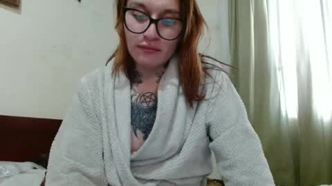 Snapshot of exolizzz66 chatting on 31, 12, 2024 Exolizz online show from 31, 12, 2024