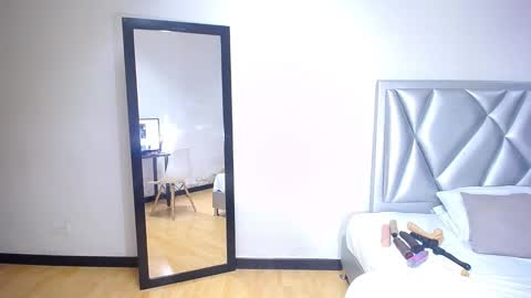 Snapshot of exotic_karmella chatting on 5, 12, 2024 exotic_karmella online show from 5, 12, 2024