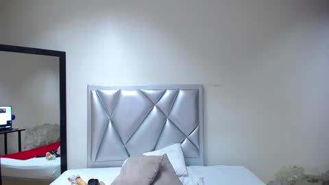 Snapshot of exotic_karmella chatting on 4, 2, 2025 exotic_karmella online show from 4, 2, 2025