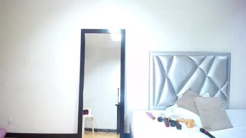 Snapshot of exotic_karmella chatting on 19, 2, 2025 exotic_karmella online show from 19, 2, 2025