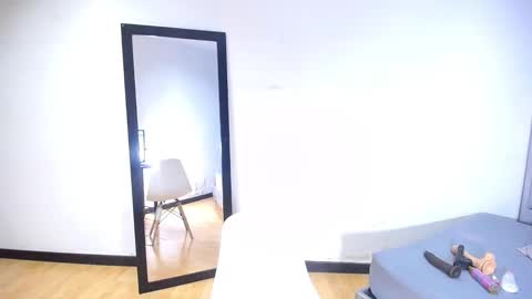 Snapshot of exotic_karmella chatting on 4, 10, 2025 exotic_karmella online show from 4, 10, 2025