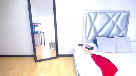 Snapshot of exotic_karmella chatting on 11, 10, 2025 exotic_karmella online show from 11, 10, 2025