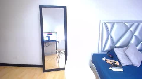 Snapshot of exotic_karmella chatting on 16, 10, 2025 exotic_karmella online show from 16, 10, 2025