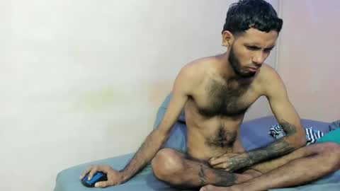 exotico blends online show from 25, 3, 2026