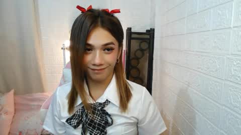 exotictssavie online show from 15, 1, 2025