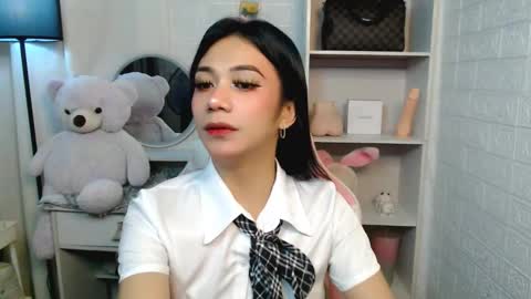 exotictssavie online show from 10, 2, 2025