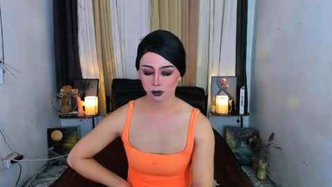 Snapshot of expensive_elise chatting on 21, 5, 2026 expensive_elise online show from 21, 5, 2026