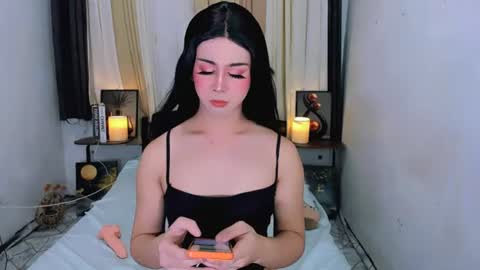 Snapshot of expensive_elise chatting on 17, 6, 2026 expensive_elise online show from 17, 6, 2026