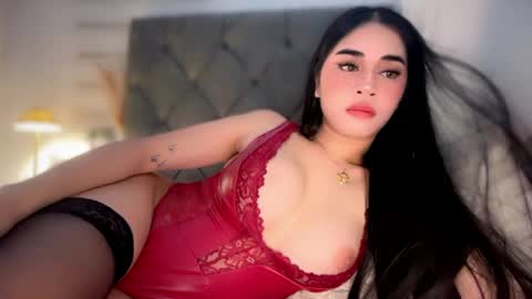 chloee online show from 9, 5, 2026