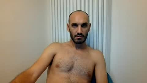 Snapshot of extr0 chatting on 31, 7, 2026 Extro online show from 31, 7, 2026