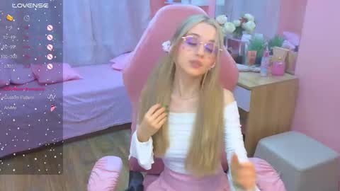 exxxcore_ online show from 26, 9, 2025