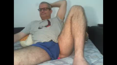 Snapshot of eyes12 chatting on 9, 10, 2025 GEORGE online show from 9, 10, 2025