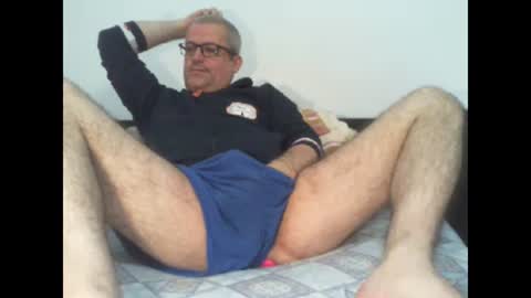 Snapshot of eyes12 chatting on 24, 10, 2025 GEORGE online show from 24, 10, 2025