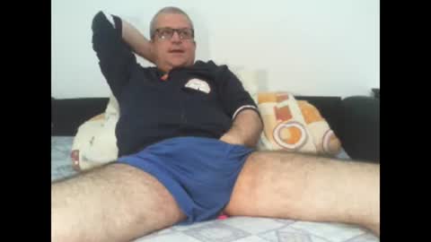Snapshot of eyes12 chatting on 26, 10, 2025 GEORGE online show from 26, 10, 2025