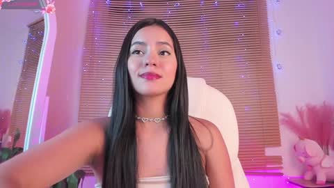 Snapshot of eyleen_lee_ chatting on 12, 1, 2025 Eyleen online show from 12, 1, 2025